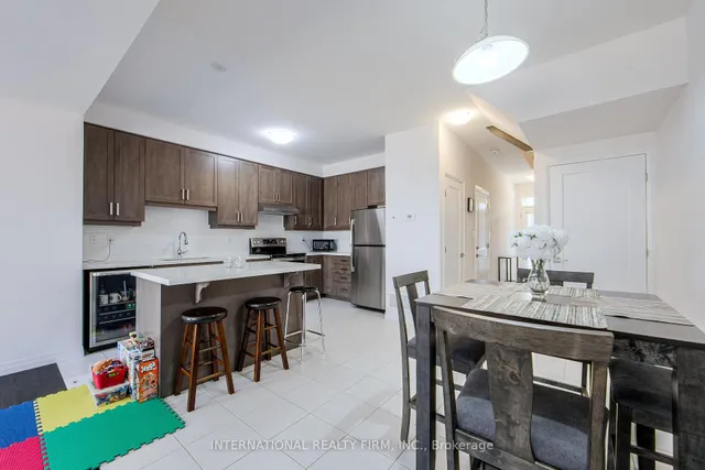 Additional image 7 of 8 Greenwich Ave