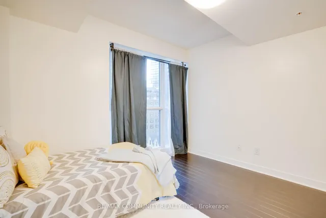 Additional image 11 of 295 Adelaide St Unit 824