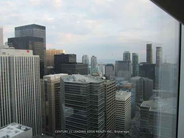 Additional image 20 of 180 University Ave Unit 4608