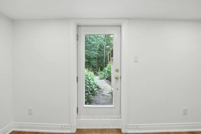 Additional image 31 of 821 SHADELAND Ave