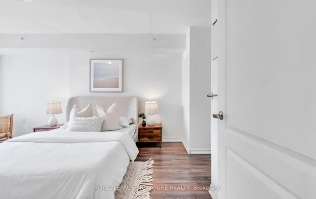 Additional image 20 of 1470 Main St Unit 204