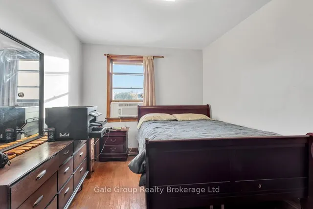 Additional image 20 of 174 Delta St