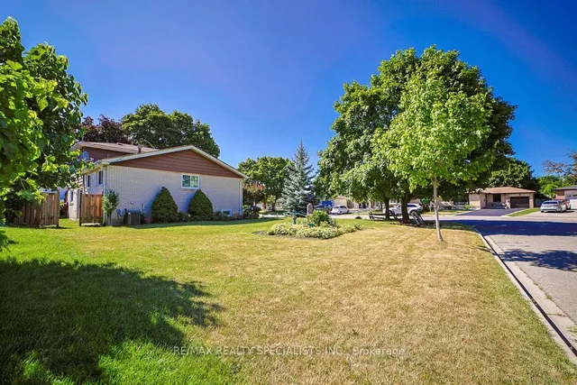 Additional image 32 of 28 Bromley Cres