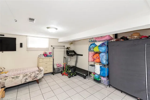 Additional image 24 of 172 Gibson Ave