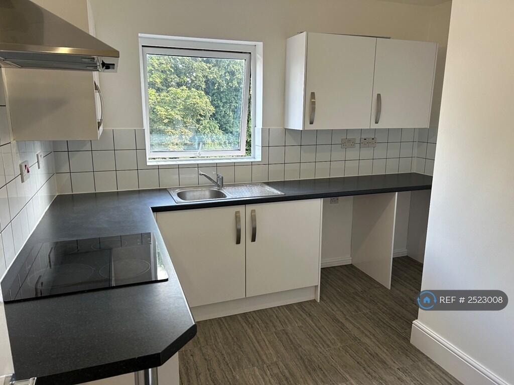 Additional image 10 of Mount Pleasant, Redditch, B97