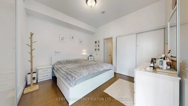 Additional image 17 of 112 George St Unit 710