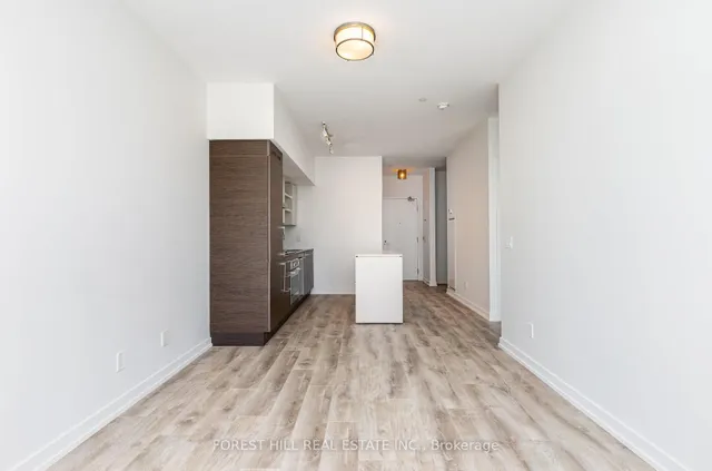 Additional image 4 of 1030 King St Unit 1039