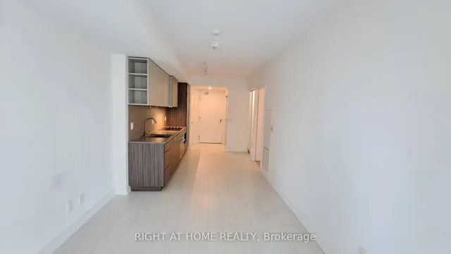 Additional image 15 of 19 Western Battery Rd Unit 1902