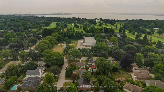 Additional image 8 of 936 Harvey Pl