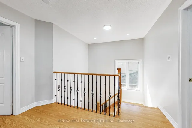 Additional image 22 of 495 Willmott Cres