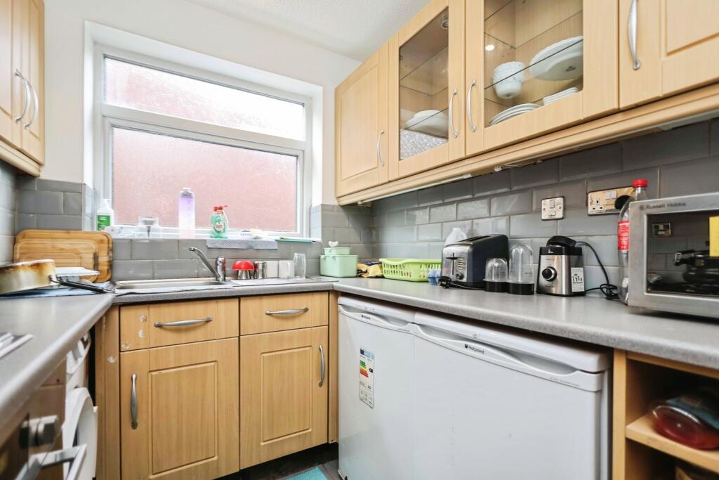 Additional image 3 of Peel Way, Tividale, Oldbury, West Midlands, B69