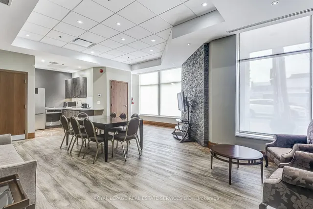 Additional image 40 of 935 Royal York Rd Unit 208