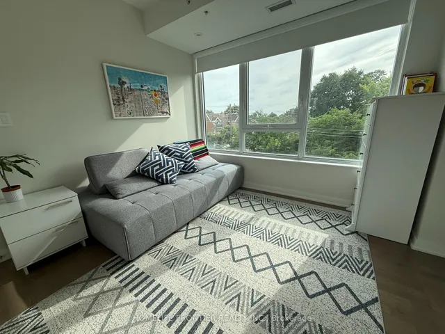 Additional image 31 of 1960 Queen St Unit 405