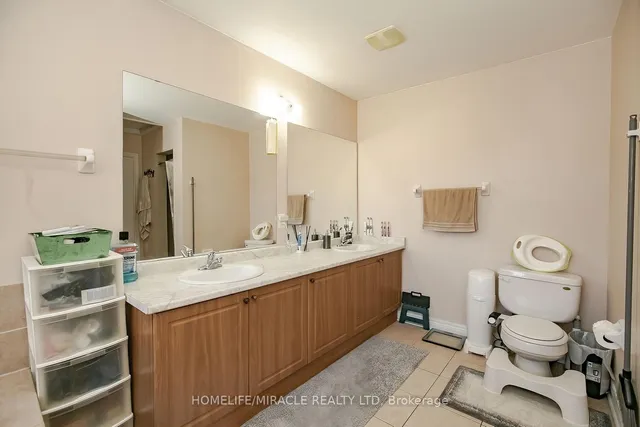 Additional image 27 of 20 Oblate Cres