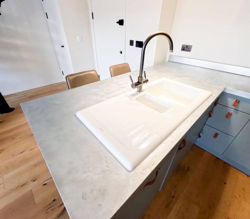 Additional image 3 of Apartment 29, Derwent House, Jewellery Quarter, B3 1EB