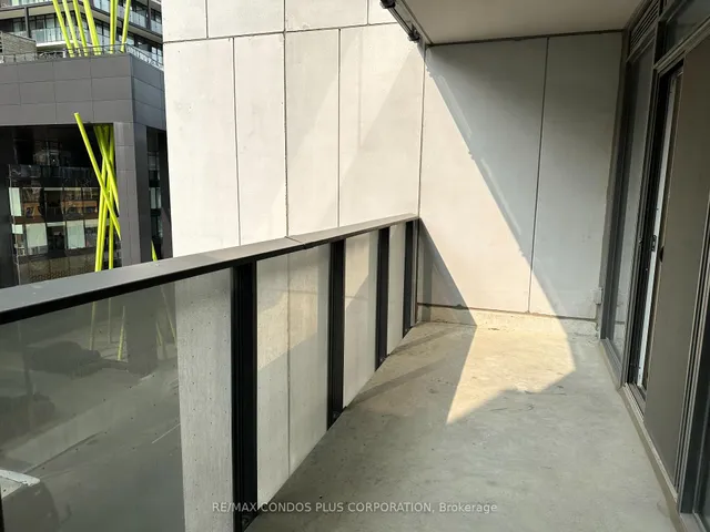 Additional image 13 of 330 Richmond St Unit 518