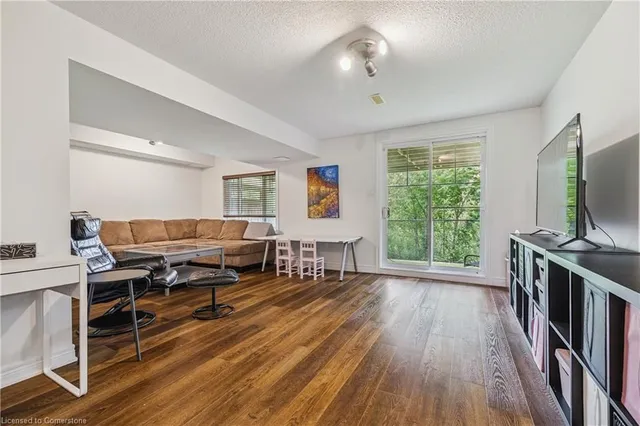 Additional image 27 of 19 Liddycoat Lane