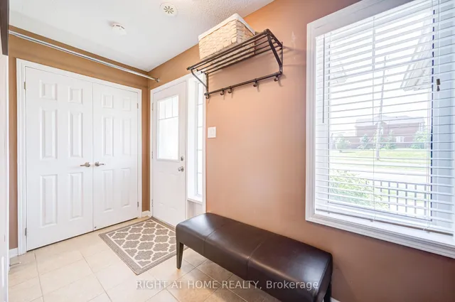 Additional image 5 of 6020 Derry Rd Unit 31