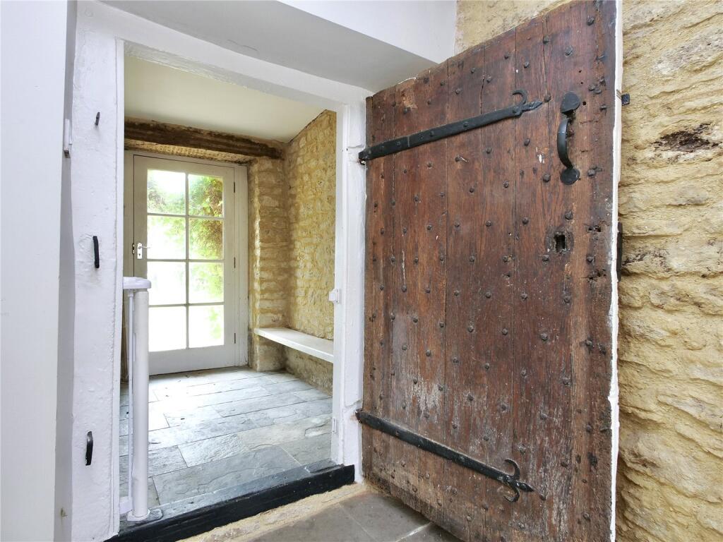 Additional image 4 of Wellow - Six Bedroom Farmhouse to rent