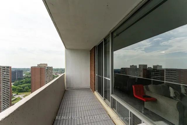 Additional image 15 of 5 Massey Sq Unit PH5