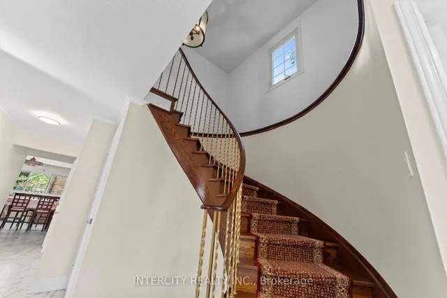 Additional image 6 of 3 Gervais Dr