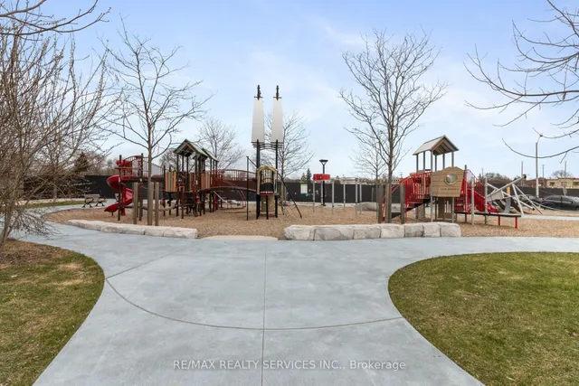 Additional image 30 of 70 Eastwood Park Gdns Unit 40