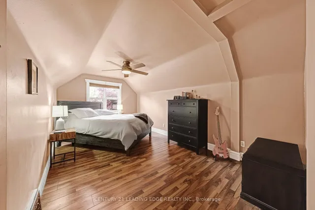 Additional image 28 of 215 Wexford Ave