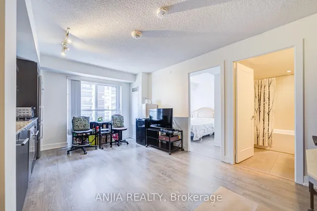 Additional image 13 of 9 Mabelle Ave Unit 1526