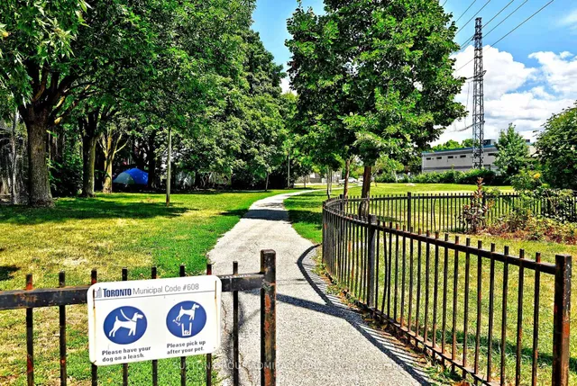 Additional image 25 of 43 Bristol Ave