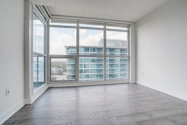 Additional image 22 of 19 Singer Crt Unit 1109A