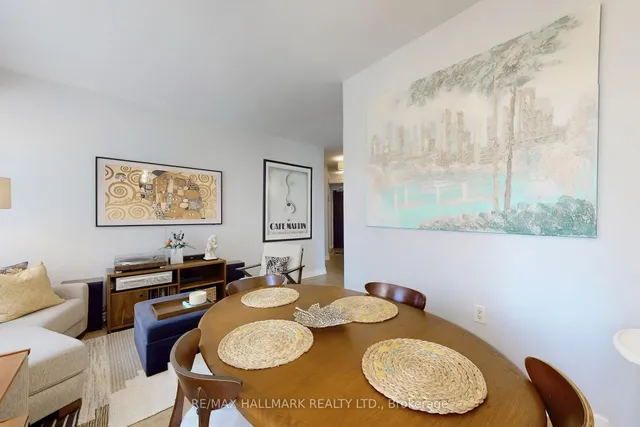 Additional image 10 of 85 Bloor St Unit 1402