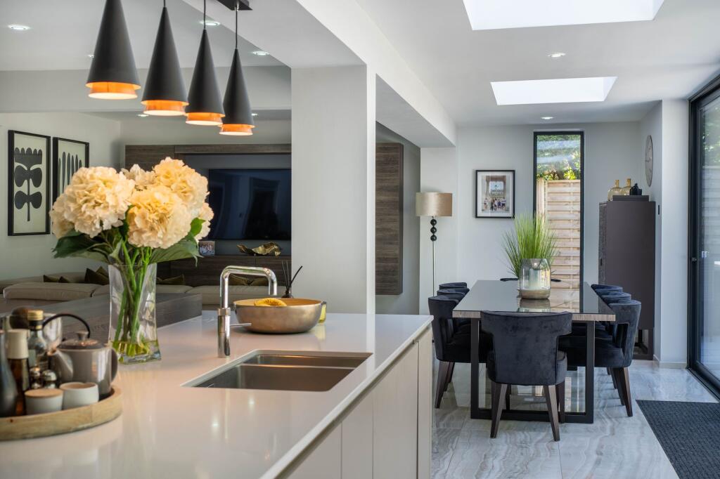 Additional image 10 of Plymouth Road, Barnt Green, B45