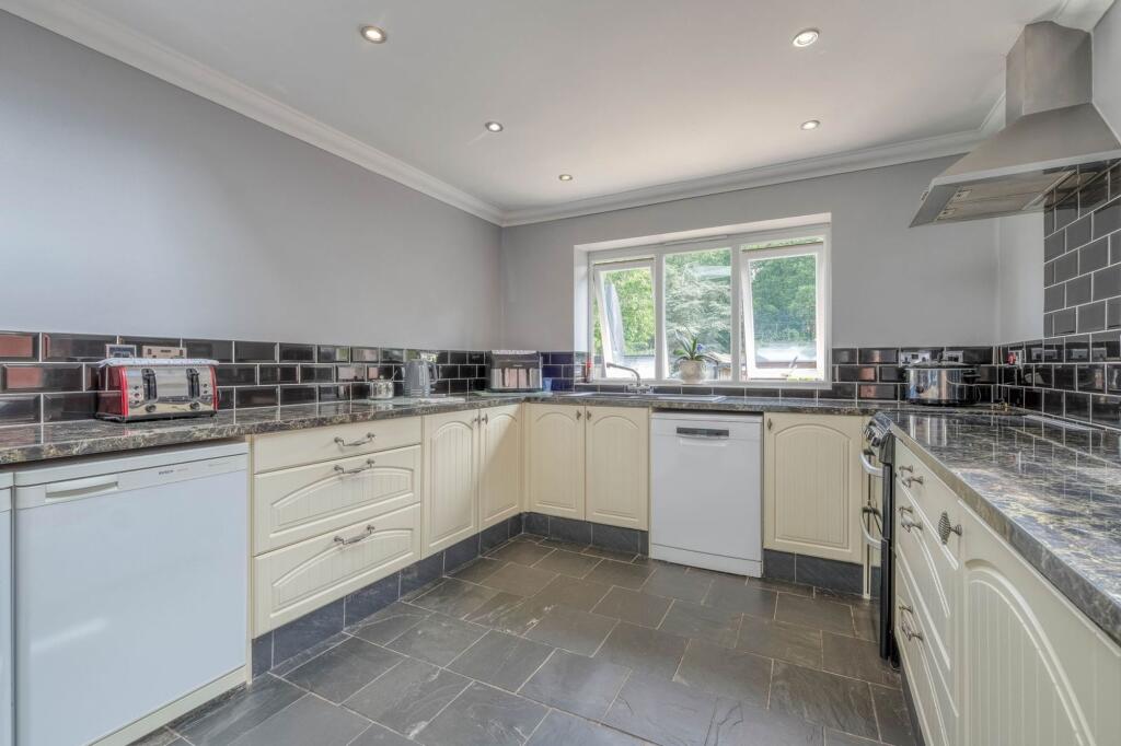 Additional image 7 of Birchfield Road, Redditch, B97