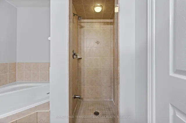 Additional image 30 of 315 Comiskey Cres