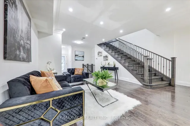 Additional image 10 of 71 Lillington Ave