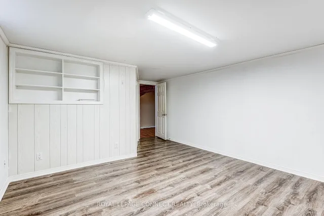 Additional image 28 of 53 Glory Cres