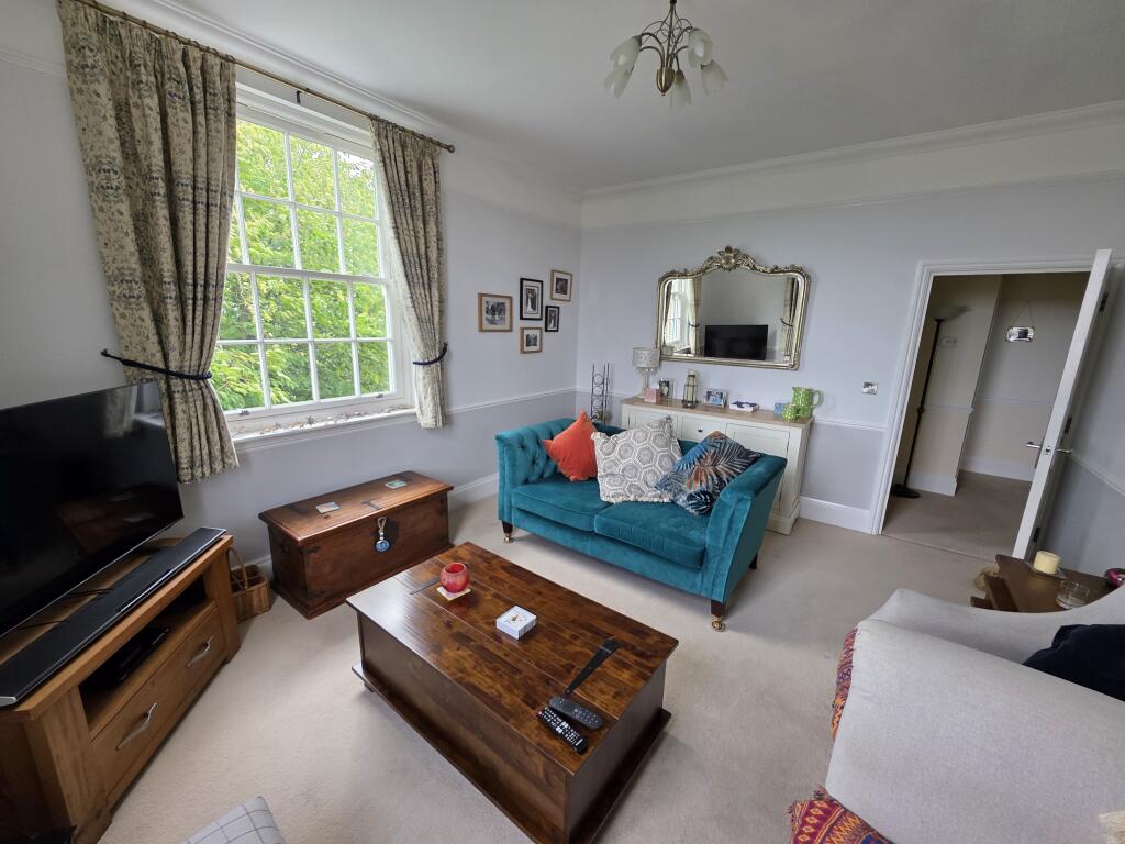 Additional image 2 of Templecombe