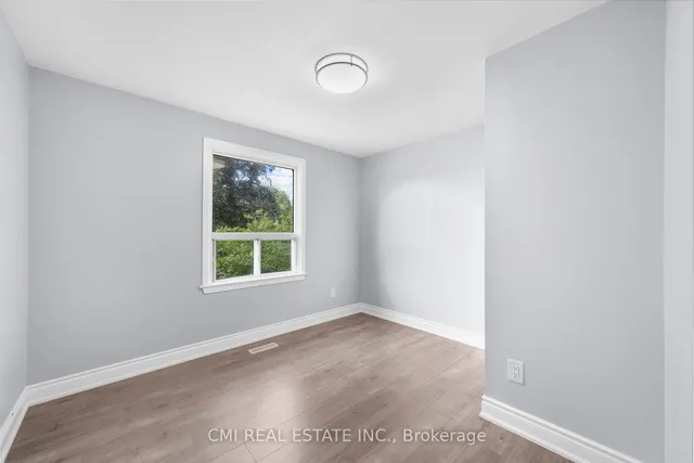 Additional image 23 of 24 Fallingdale Cres