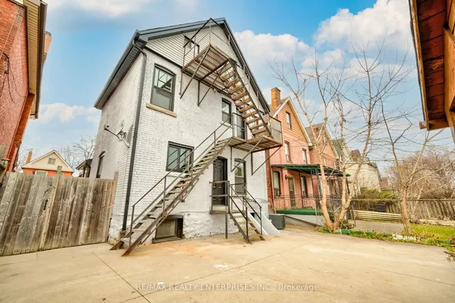 Additional image 11 of 26 Fairleigh Ave