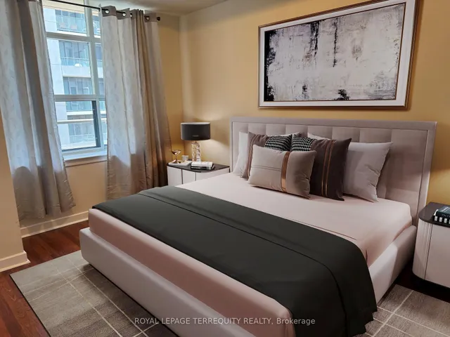 Additional image 31 of 438 Richmond St Unit 722