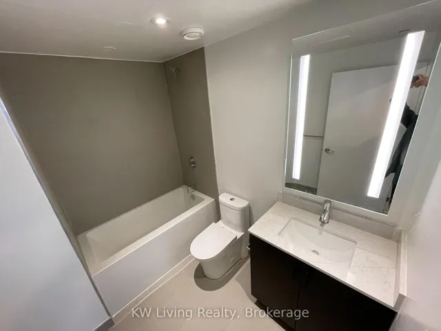 Additional image 17 of 135 East Liberty St Unit 902