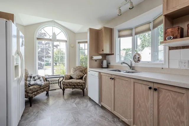 Additional image 16 of 109 Emerald Crt