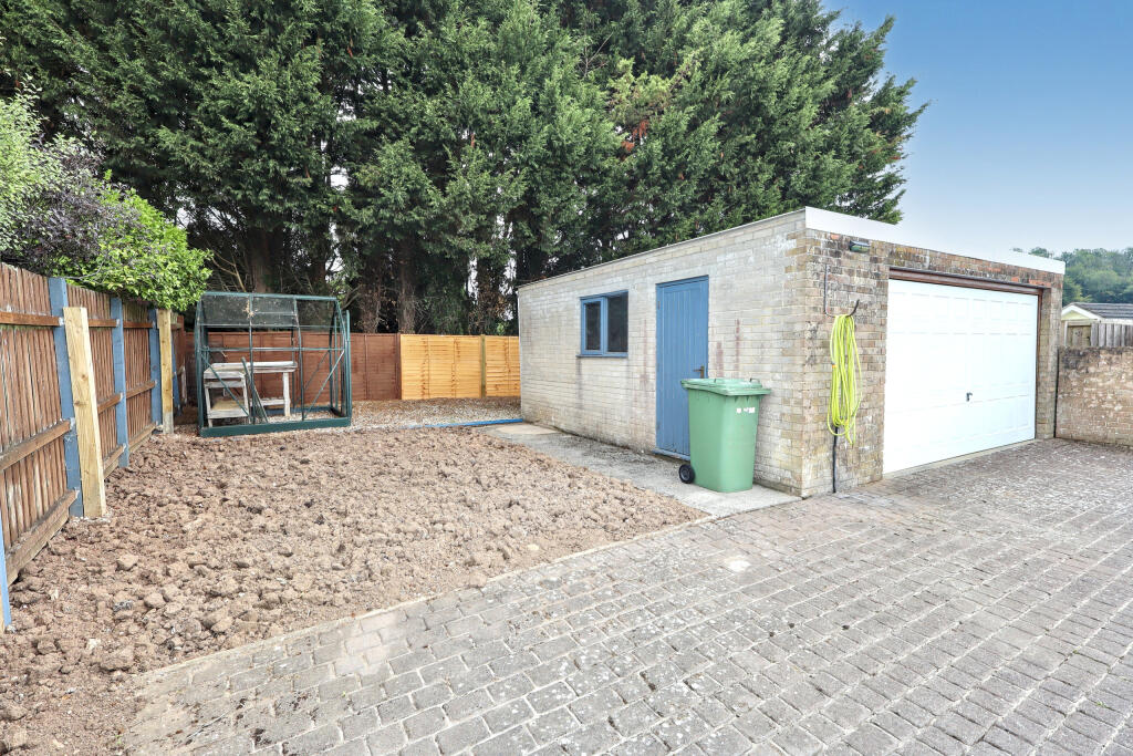 Additional image 18 of Kings Castle Road, Wells