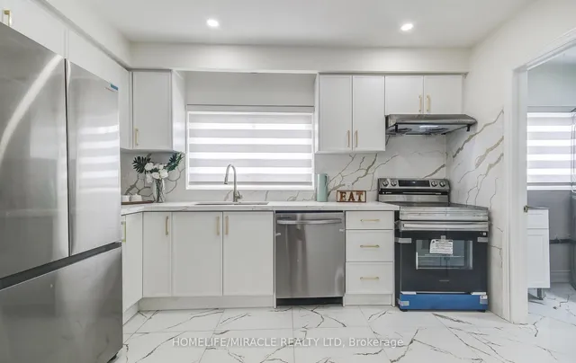 Additional image 13 of 43 Lexington Ave Unit 41