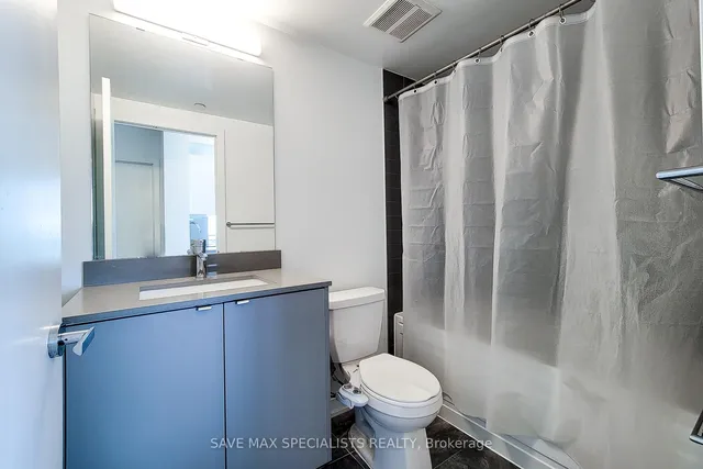 Additional image 36 of 3200 Dakota Common Unit B403