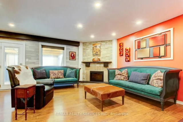 Additional image 17 of 72 Sparklett Cres