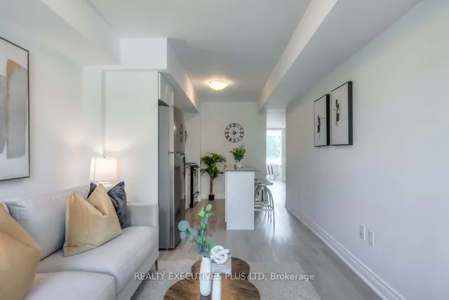 Additional image 8 of 173 William Duncan Rd Unit 2