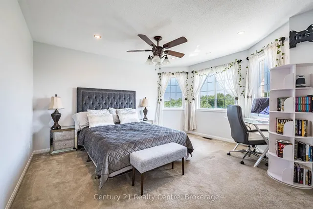 Additional image 44 of 26 Catchfly Cres