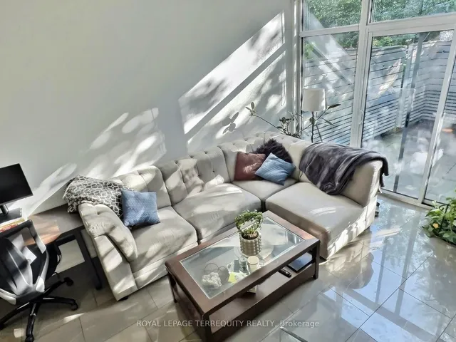 Additional image 3 of 3 Market St Unit 616