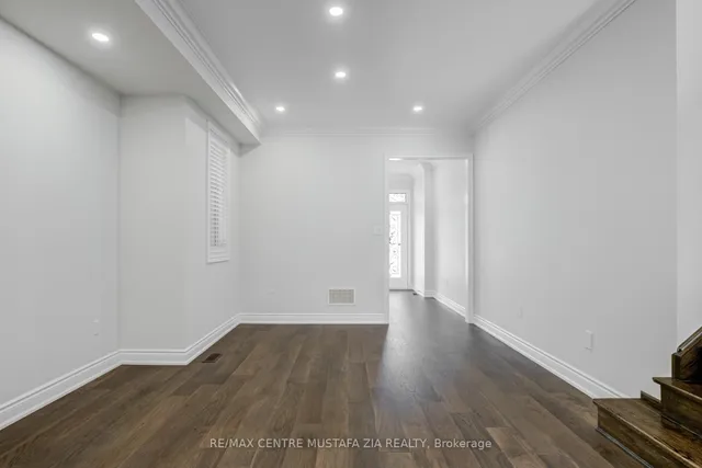 Additional image 7 of 562 Nairn Circ